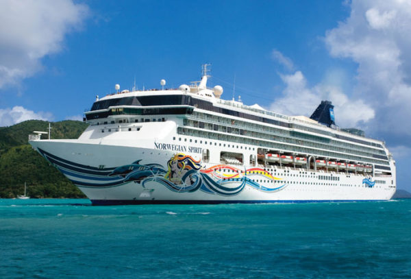 Op cruise vakantie met rollator, Norwegian Spirit cruiseschip